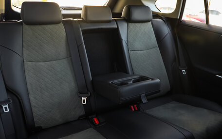 Toyota RAV4, 2025 год, 3 774 777 рублей, 26 фотография