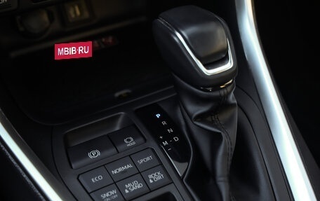 Toyota RAV4, 2025 год, 3 774 777 рублей, 18 фотография