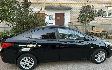 Hyundai Solaris II рестайлинг, 2013 год, 750 000 рублей, 12 фотография