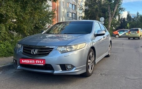 Honda Accord VIII рестайлинг, 2011 год, 1 300 000 рублей, 2 фотография