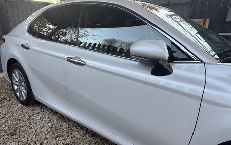 Toyota Camry, 2019 год, 3 290 000 рублей, 5 фотография
