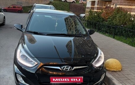 Hyundai Solaris II рестайлинг, 2014 год, 950 000 рублей, 1 фотография