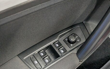 Volkswagen Tiguan II, 2021 год, 2 749 000 рублей, 11 фотография