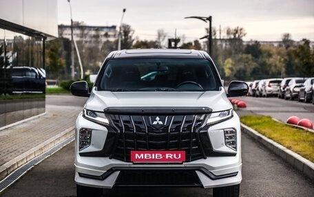 Mitsubishi Montero Sport, 2022 год, 4 330 777 рублей, 4 фотография