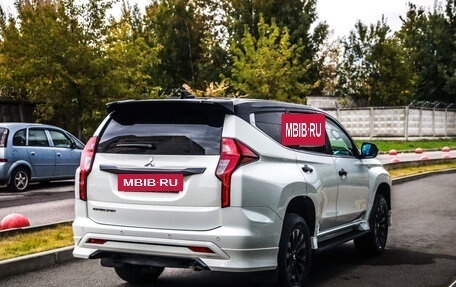 Mitsubishi Montero Sport, 2022 год, 4 330 777 рублей, 6 фотография