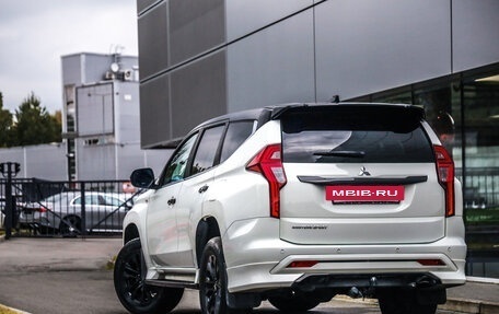 Mitsubishi Montero Sport, 2022 год, 4 330 777 рублей, 11 фотография