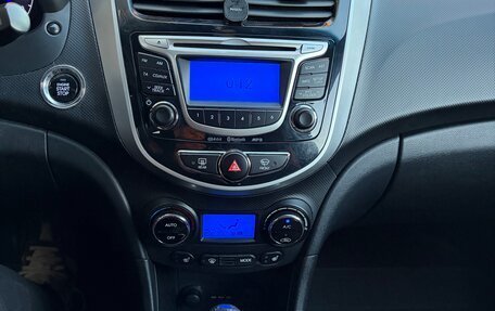 Hyundai Solaris II рестайлинг, 2014 год, 950 000 рублей, 12 фотография