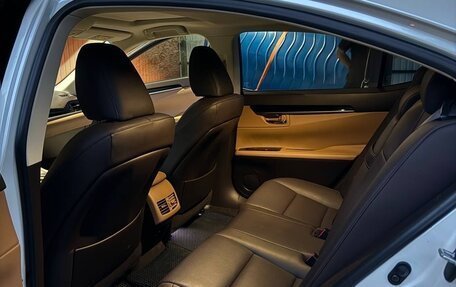 Lexus ES VII, 2017 год, 3 000 000 рублей, 9 фотография