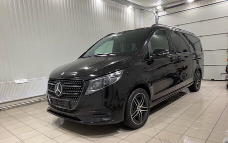 Mercedes-Benz V-Класс, 2024 год, 14 450 000 рублей, 2 фотография
