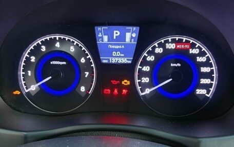 Hyundai Solaris II рестайлинг, 2014 год, 950 000 рублей, 13 фотография