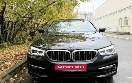 BMW 5 серия, 2018 год, 2 450 000 рублей, 11 фотография