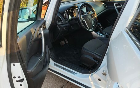 Opel Astra J, 2011 год, 700 000 рублей, 12 фотография