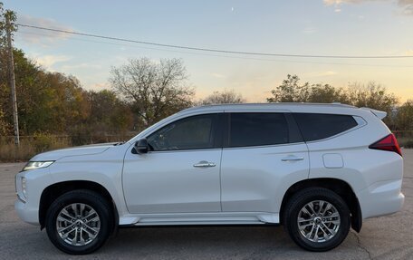 Mitsubishi Pajero Sport III рестайлинг, 2020 год, 4 190 000 рублей, 2 фотография