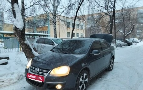 Volkswagen Jetta VII, 2009 год, 600 000 рублей, 2 фотография