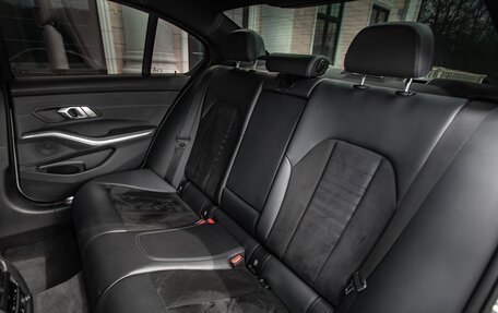 BMW 3 серия, 2020 год, 4 300 000 рублей, 22 фотография