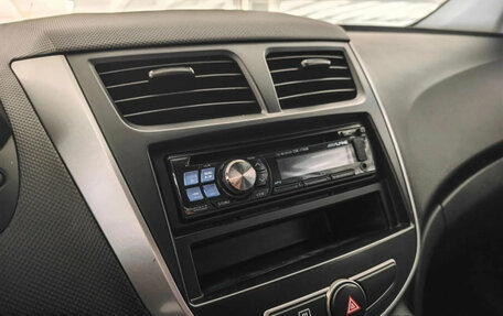 Hyundai Solaris II рестайлинг, 2015 год, 887 652 рублей, 11 фотография