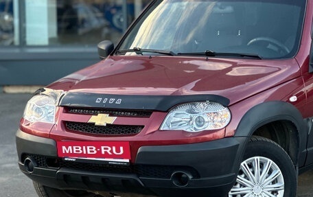 Chevrolet Niva I рестайлинг, 2018 год, 759 000 рублей, 2 фотография