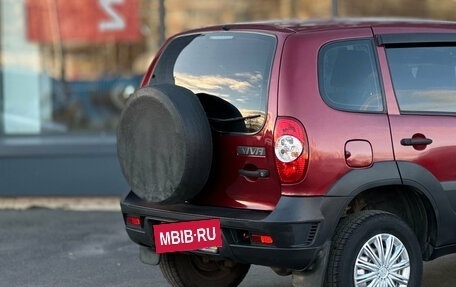 Chevrolet Niva I рестайлинг, 2018 год, 759 000 рублей, 8 фотография