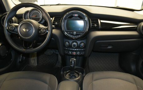 MINI Hatch, 2020 год, 1 797 000 рублей, 10 фотография
