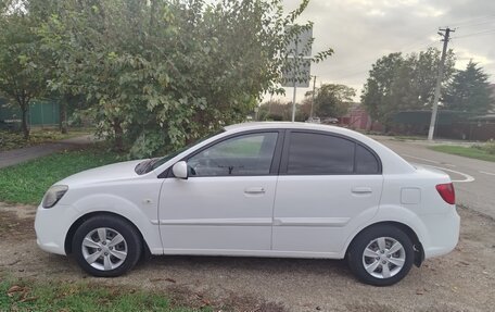 KIA Rio II, 2010 год, 550 000 рублей, 2 фотография