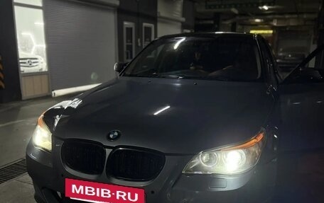 BMW 5 серия, 2005 год, 1 100 000 рублей, 14 фотография