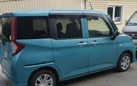 Toyota Roomy I, 2022 год, 1 350 000 рублей, 2 фотография