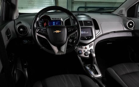 Chevrolet Aveo III, 2015 год, 819 000 рублей, 6 фотография