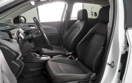 Chevrolet Aveo III, 2015 год, 819 000 рублей, 10 фотография