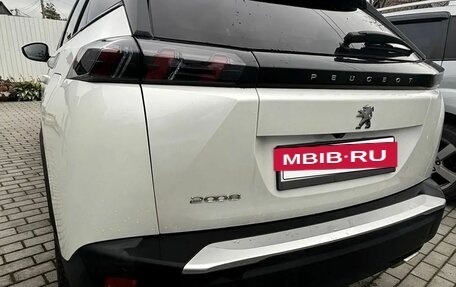 Peugeot 2008 II, 2021 год, 1 750 000 рублей, 10 фотография