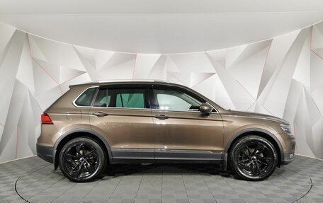 Volkswagen Tiguan II, 2017 год, 1 785 000 рублей, 6 фотография