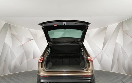 Volkswagen Tiguan II, 2017 год, 1 785 000 рублей, 11 фотография