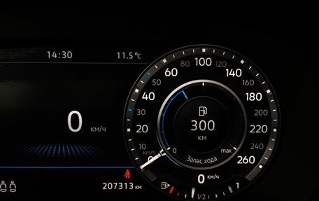 Volkswagen Tiguan II, 2017 год, 1 785 000 рублей, 17 фотография