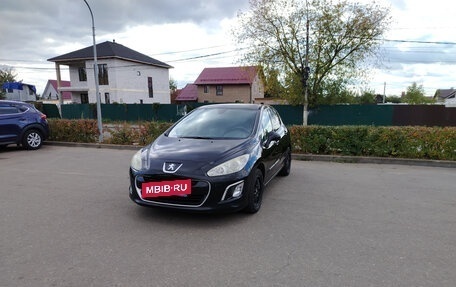Peugeot 308 II, 2011 год, 700 000 рублей, 2 фотография