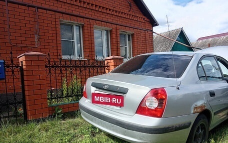 Hyundai Elantra III рестайлинг, 2005 год, 155 000 рублей, 2 фотография