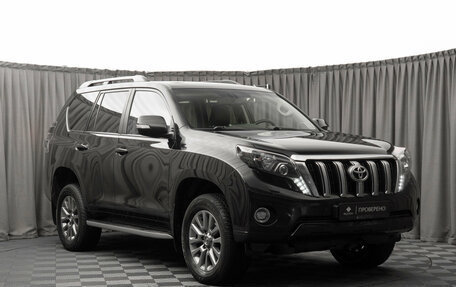 Toyota Land Cruiser Prado 150 рестайлинг, 2016 год, 3 150 000 рублей, 2 фотография