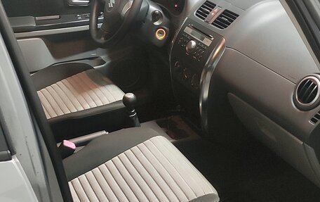 Suzuki SX4 II рестайлинг, 2010 год, 770 000 рублей, 13 фотография