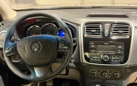 Renault Logan II, 2018 год, 762 000 рублей, 9 фотография