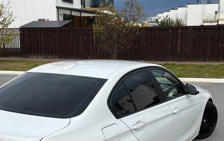 BMW 3 серия, 2015 год, 1 700 000 рублей, 10 фотография