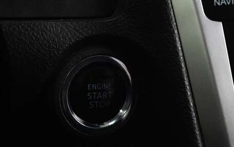 Toyota Camry, 2017 год, 2 599 000 рублей, 17 фотография