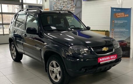 Chevrolet Niva I рестайлинг, 2018 год, 755 000 рублей, 4 фотография