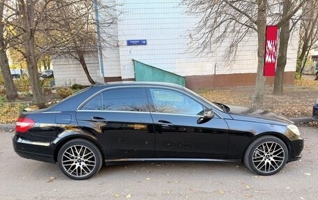 Mercedes-Benz E-Класс, 2012 год, 1 730 000 рублей, 2 фотография