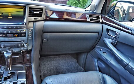 Lexus LX III, 2010 год, 3 500 000 рублей, 19 фотография