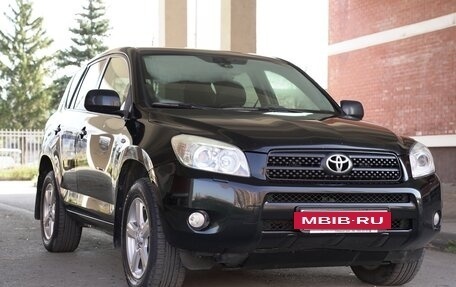Toyota RAV4, 2007 год, 1 500 000 рублей, 6 фотография
