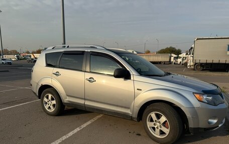 Mitsubishi Outlander III рестайлинг 3, 2007 год, 625 000 рублей, 5 фотография