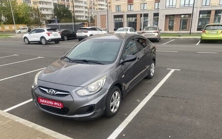 Hyundai Solaris II рестайлинг, 2011 год, 770 000 рублей, 1 фотография