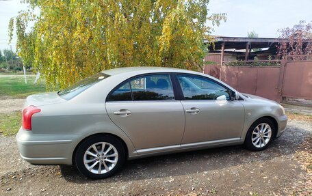 Toyota Avensis III рестайлинг, 2005 год, 730 000 рублей, 6 фотография