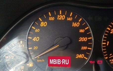 Toyota Avensis III рестайлинг, 2005 год, 730 000 рублей, 13 фотография