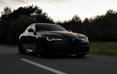 Alfa Romeo Giulia II, 2017 год, 4 500 000 рублей, 5 фотография