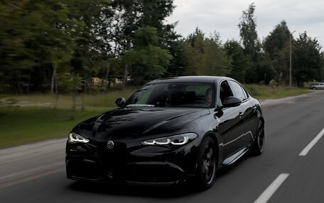 Alfa Romeo Giulia II, 2017 год, 4 500 000 рублей, 1 фотография