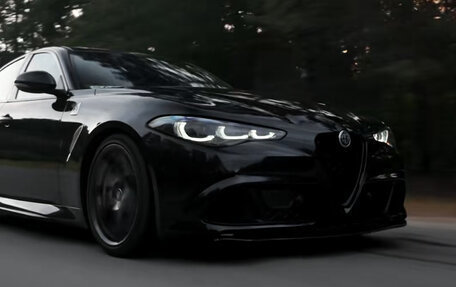 Alfa Romeo Giulia II, 2017 год, 4 500 000 рублей, 6 фотография